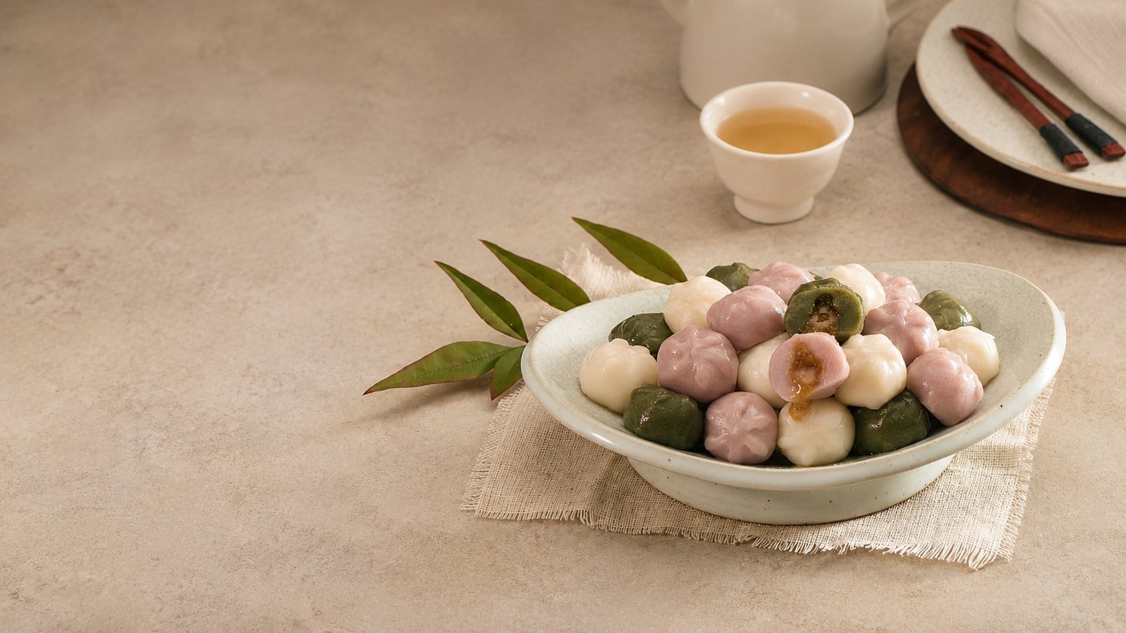 Assorted Honey Tteok